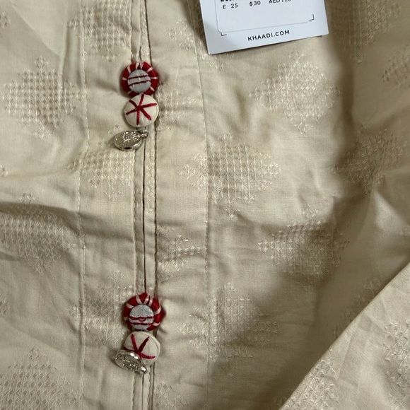 Pakistani Chic Cream and Maroon Women's kurta - Picture 7 of 8